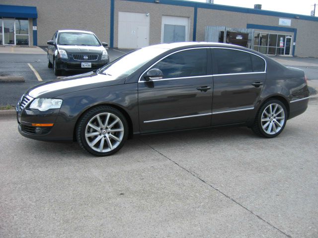 2007 Volkswagen Passat XLT Superduty Turbo Diesel