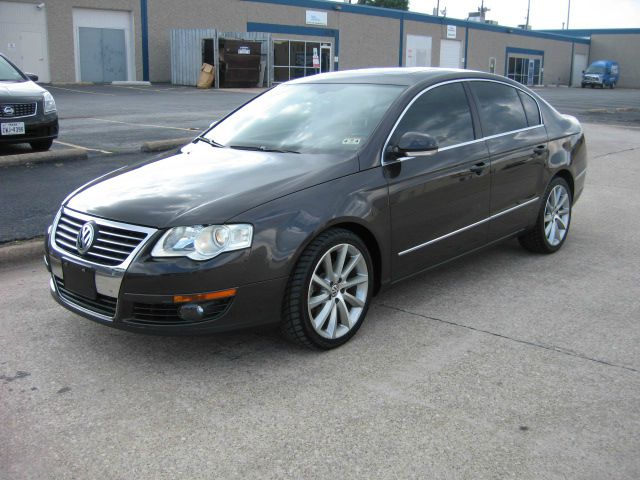 2007 Volkswagen Passat XLT Superduty Turbo Diesel