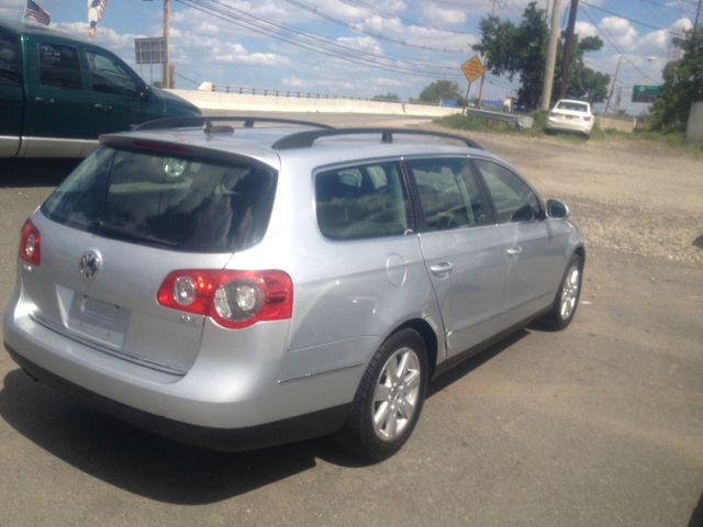 2008 Volkswagen Passat Unknown