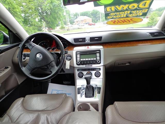 2008 Volkswagen Passat LE 1650 Down