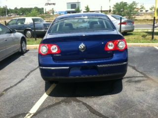 2008 Volkswagen Passat Series 4