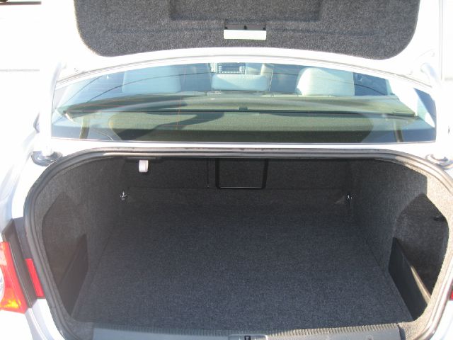 2009 Volkswagen Passat 4x4 LTZ