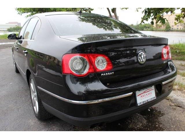 2009 Volkswagen Passat 4x4 LTZ