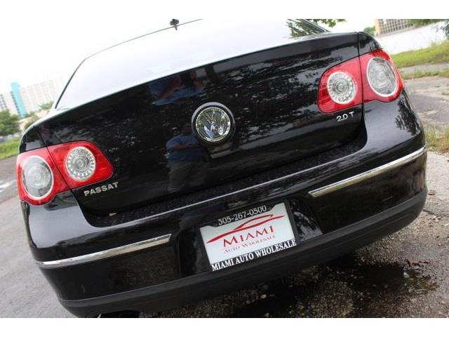 2009 Volkswagen Passat 4x4 LTZ