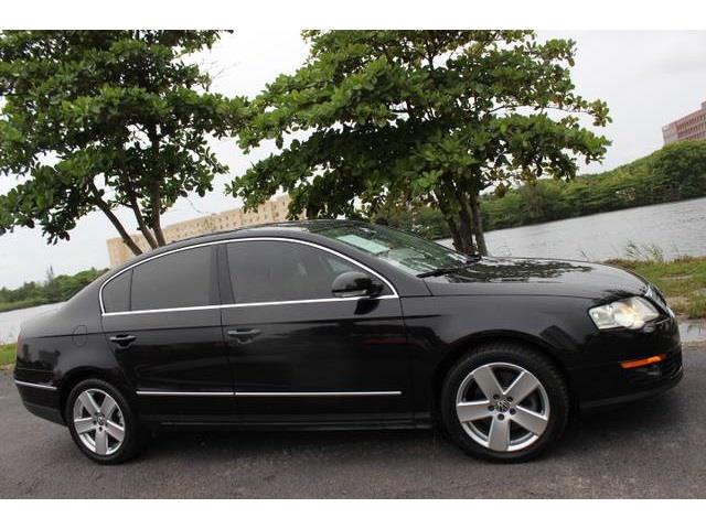 2009 Volkswagen Passat 4x4 LTZ