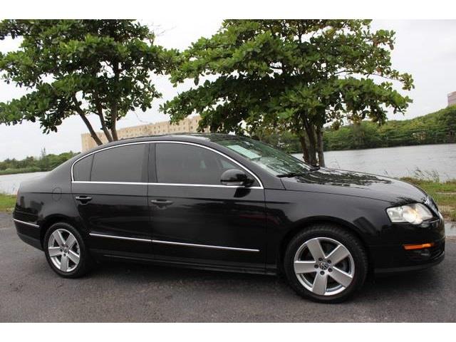 2009 Volkswagen Passat 4x4 LTZ