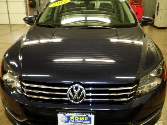 2012 Volkswagen Passat SE