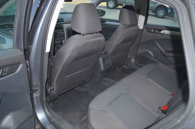 2012 Volkswagen Passat Eddie Baurer - Liquidator