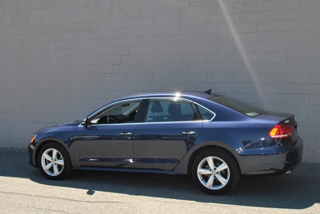 2012 Volkswagen Passat SE