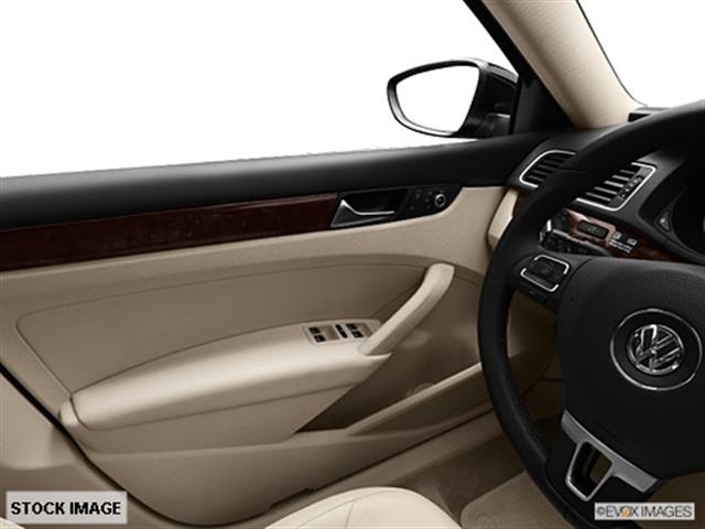 2012 Volkswagen Passat Trail Master