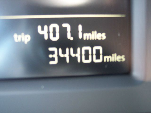 2012 Volkswagen Passat 4.2L Quattro LWB AUTO