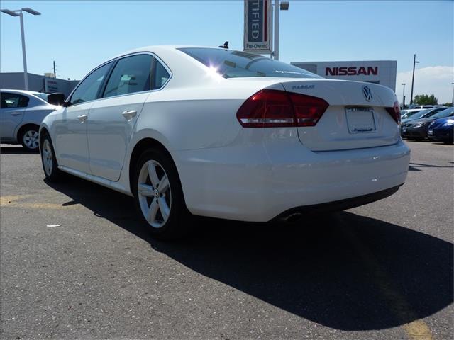 2013 Volkswagen Passat LX Convertible
