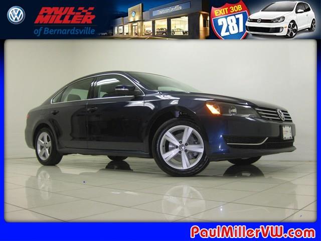 2013 Volkswagen Passat SE