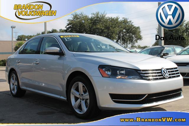 2013 Volkswagen Passat AWD EX