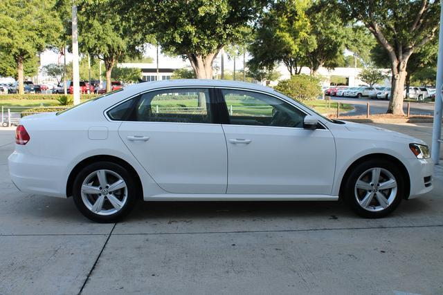 2013 Volkswagen Passat LX Convertible