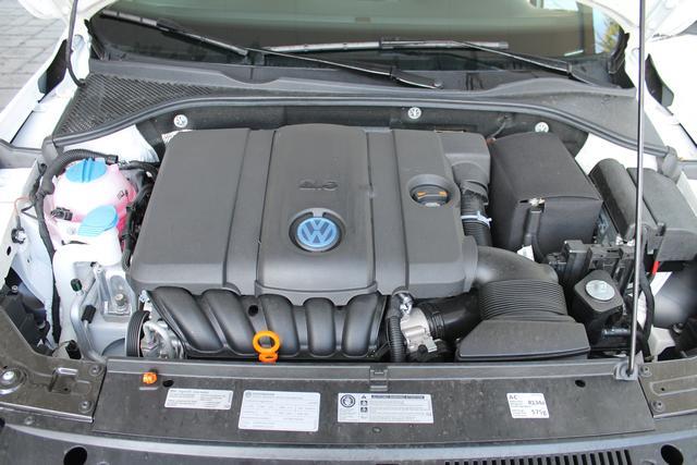 2013 Volkswagen Passat LX Convertible