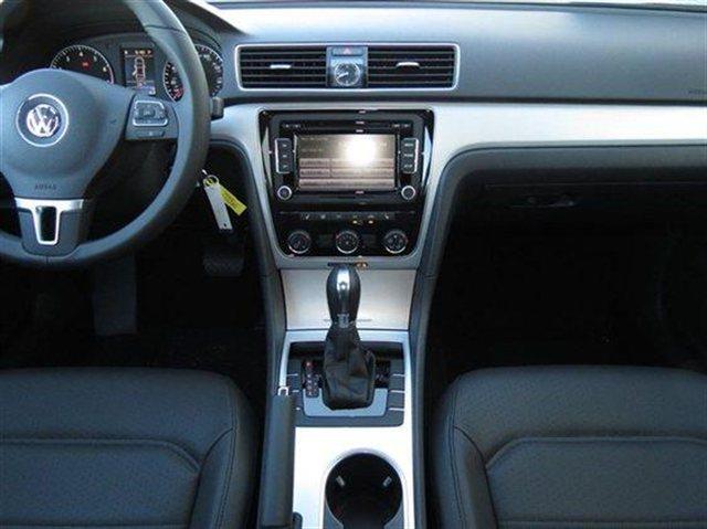 2013 Volkswagen Passat LX Convertible