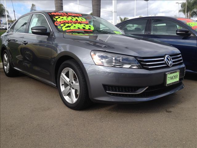 2013 Volkswagen Passat XLT Xcab5.4