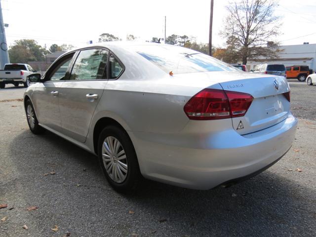 2014 Volkswagen Passat XR