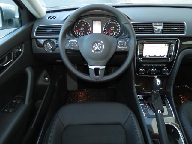 2014 Volkswagen Passat LT Loaded LOW Mileage