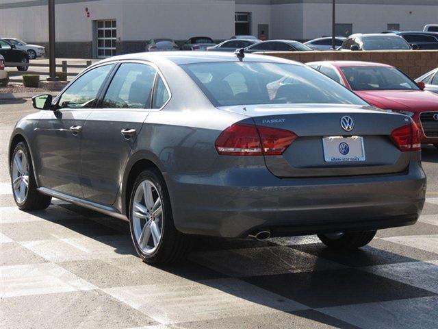 2014 Volkswagen Passat Extenede CAB 4X4