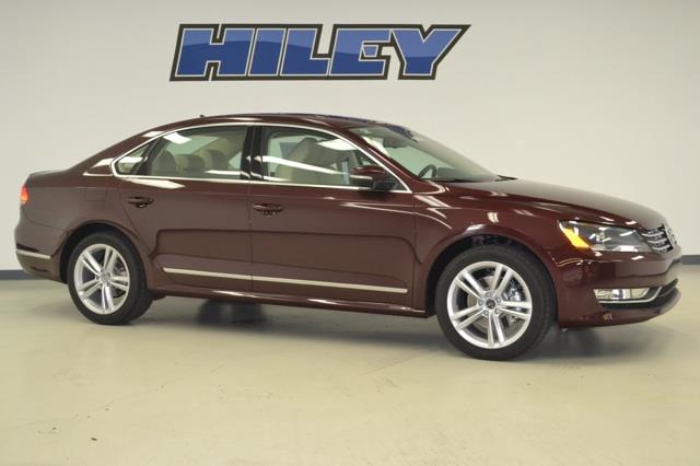 2014 Volkswagen Passat AWD EX