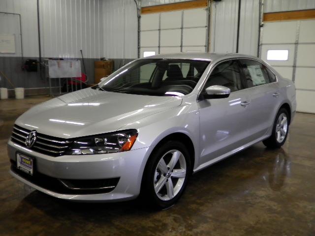 2014 Volkswagen Passat Unknown