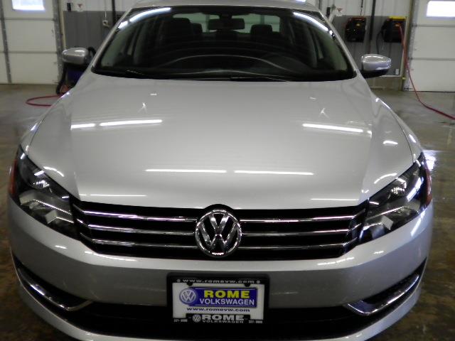 2014 Volkswagen Passat Unknown