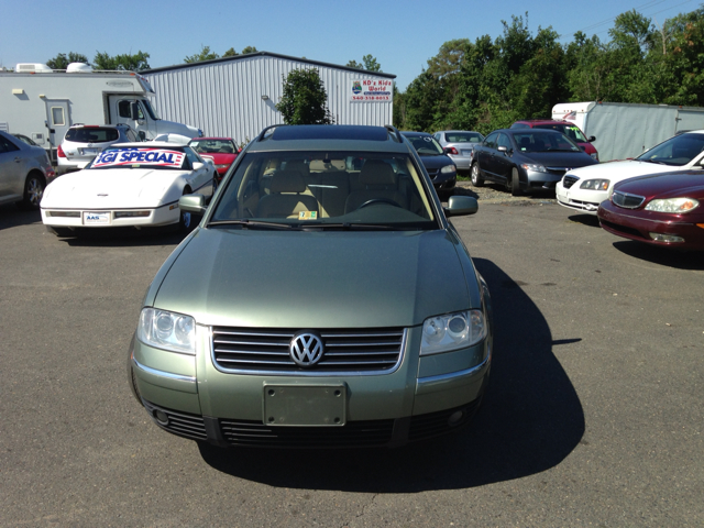 2004 Volkswagen Passat Wagon SE Crew Cab 4WD FFV