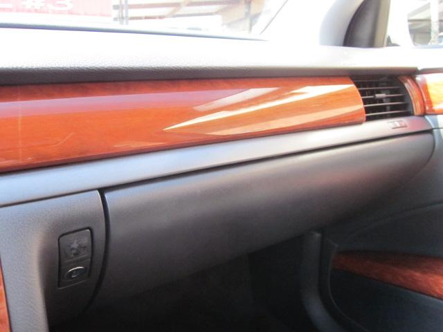 2004 Volkswagen Phaeton Lariat Dually 4WD