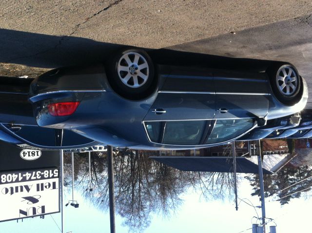 2004 Volkswagen Phaeton Unknown