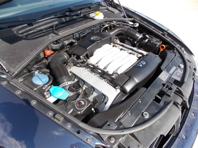 2005 Volkswagen Phaeton SE-R