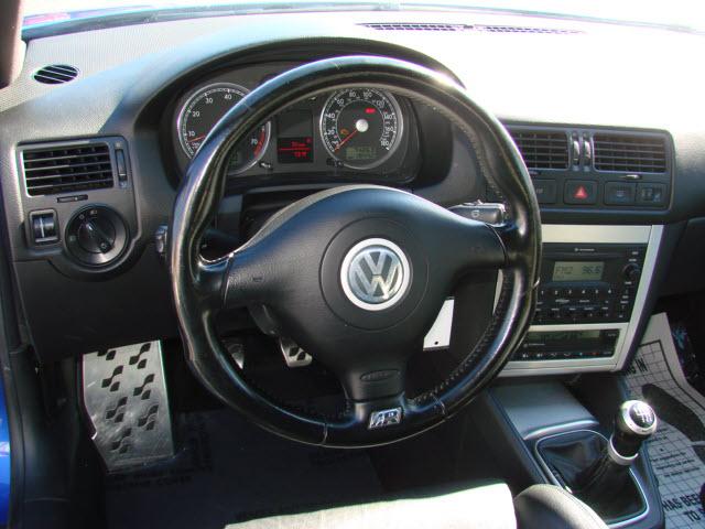 2004 Volkswagen R32 EX - DUAL Power Doors