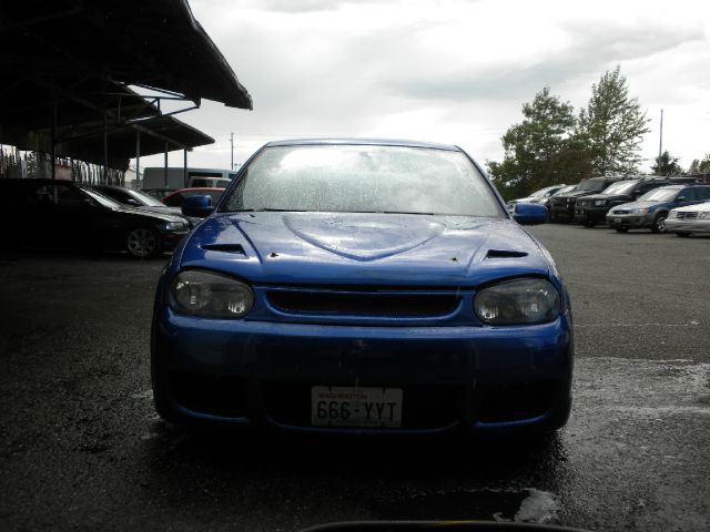 2004 Volkswagen R32 LT 4WD