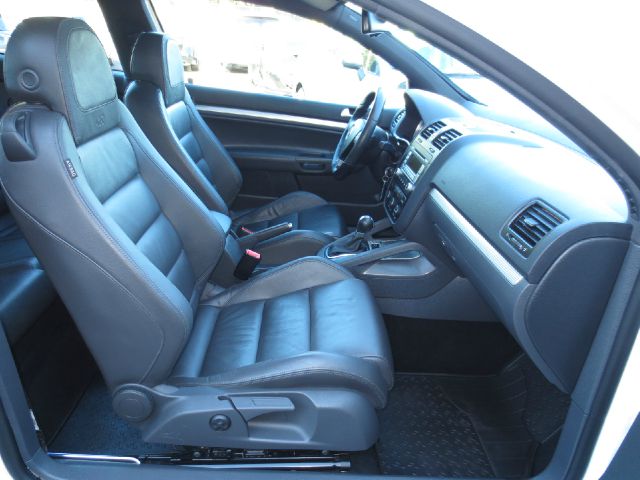 2008 Volkswagen R32 Quad-short-slt-big Horn-4wd-20 INCH Rims-1 Owner