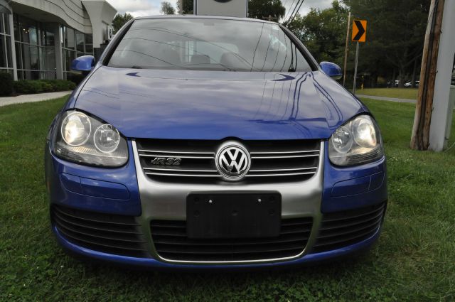 2008 Volkswagen R32 Quad-short-slt-big Horn-4wd-20 INCH Rims-1 Owner