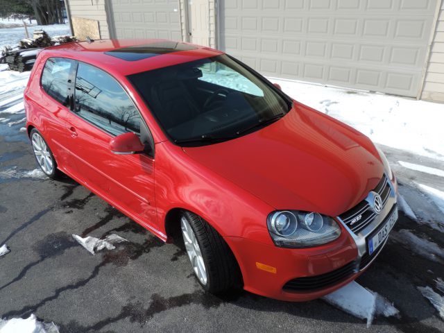 2008 Volkswagen R32 Base