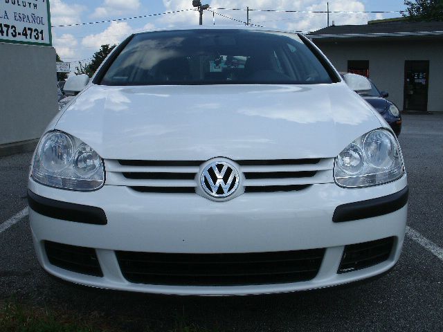 2008 Volkswagen Rabbit L - 82 V8