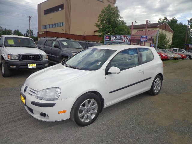 2008 Volkswagen Rabbit L - 82 V8
