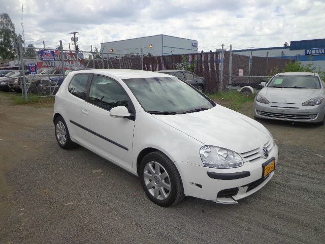 2008 Volkswagen Rabbit L - 82 V8