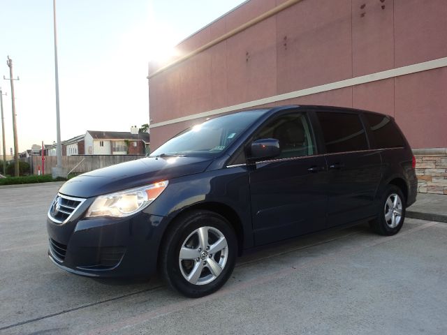 2009 Volkswagen Routan T6 - AWD -navi 7 Passenger