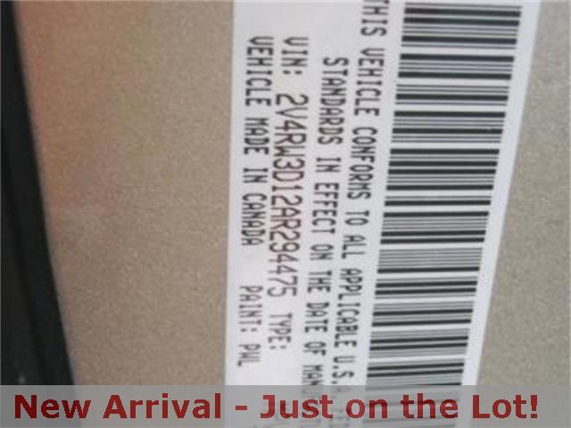 2010 Volkswagen Routan SE