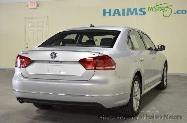 2009 Volkswagen Tiguan SLT Crew Cab Short Bed 4WD