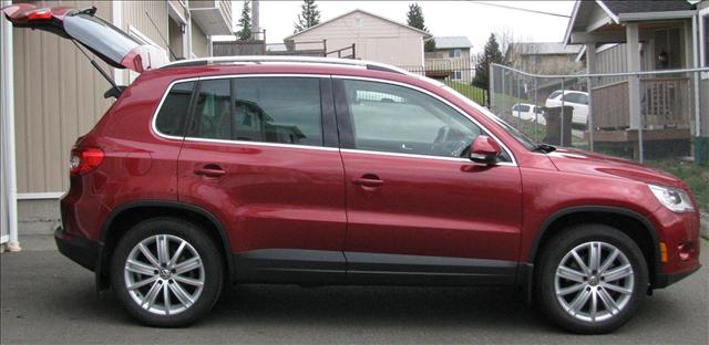 2009 Volkswagen Tiguan 5XT