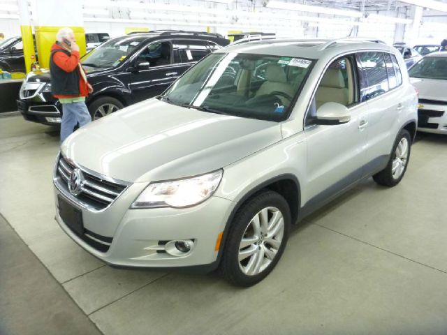 2010 Volkswagen Tiguan Outback 2.5 XT