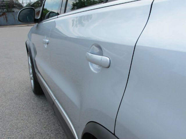 2012 Volkswagen Tiguan Malibu Convertible