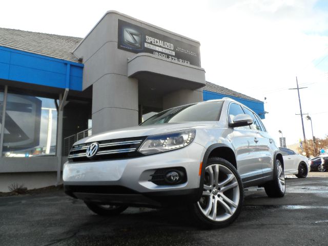 2013 Volkswagen Tiguan XR
