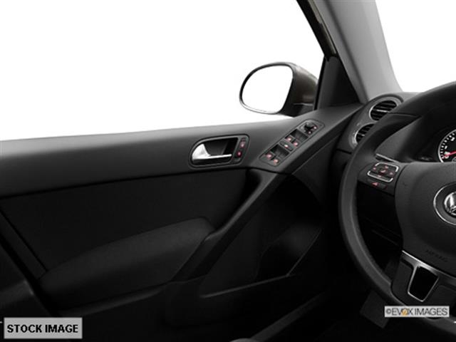 2013 Volkswagen Tiguan SE