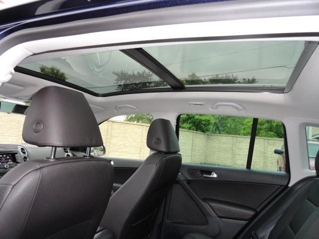 2013 Volkswagen Tiguan 4DR LS AWD