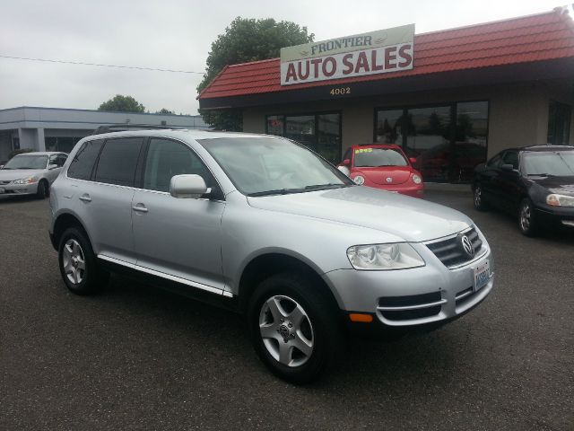 2004 Volkswagen Touareg Red Line